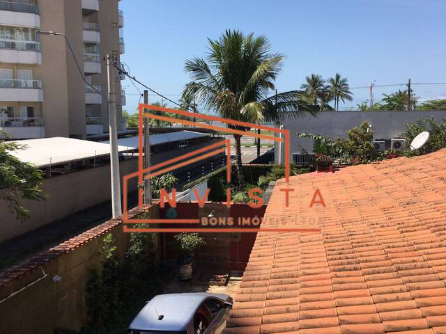 Sobrado para Venda em Caraguatatuba - 4