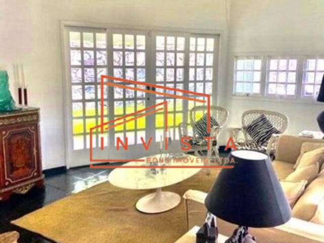 #213 - Casa para Venda em São Sebastião - SP - 2