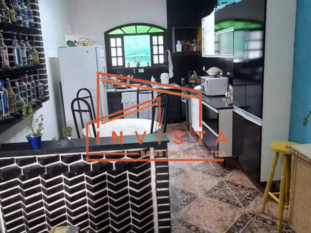 Casa para Venda em Caraguatatuba - 2