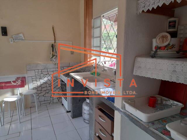 Sobrado para Venda em Caraguatatuba - 3