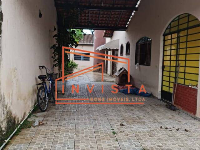 Casa para Venda em Caraguatatuba - 2