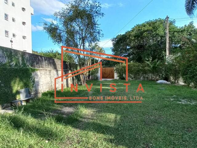 Casa para Venda em Caraguatatuba - 2