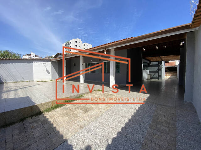 #638 - Casa para Venda em Caraguatatuba - SP