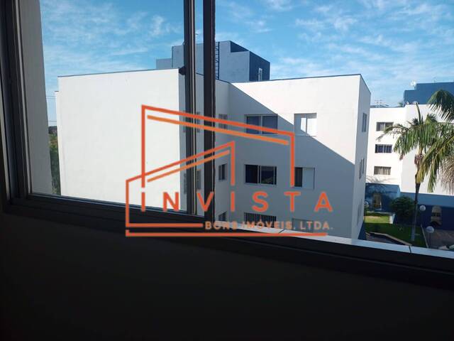 Apartamento para Venda em Caraguatatuba - 2