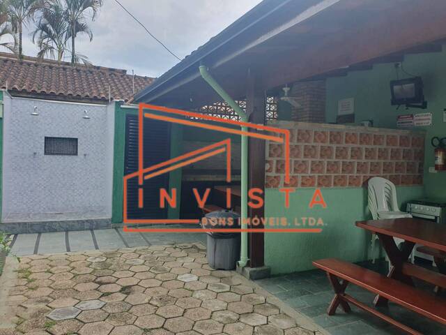 Sobrado para Venda em Caraguatatuba - 4