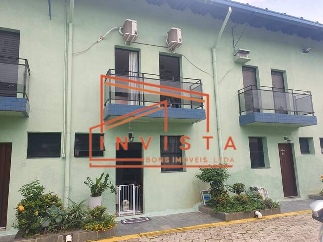 #879 - Sobrado para Venda em Caraguatatuba - SP - 2