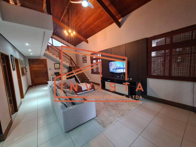 #935 - Casa para Venda em Caraguatatuba - SP - 2