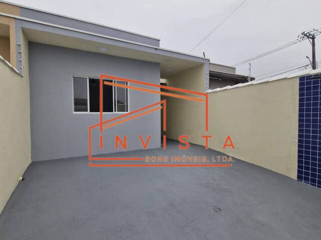 Casa para Venda em Caraguatatuba - 2
