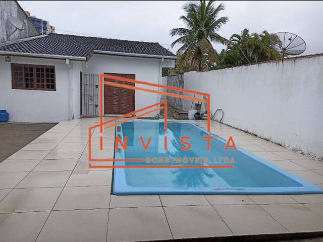 #2002 - Casa para Venda em Caraguatatuba - SP