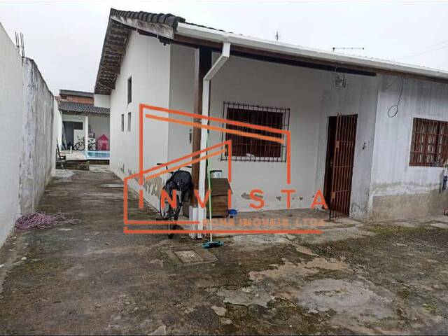 #2002 - Casa para Venda em Caraguatatuba - SP