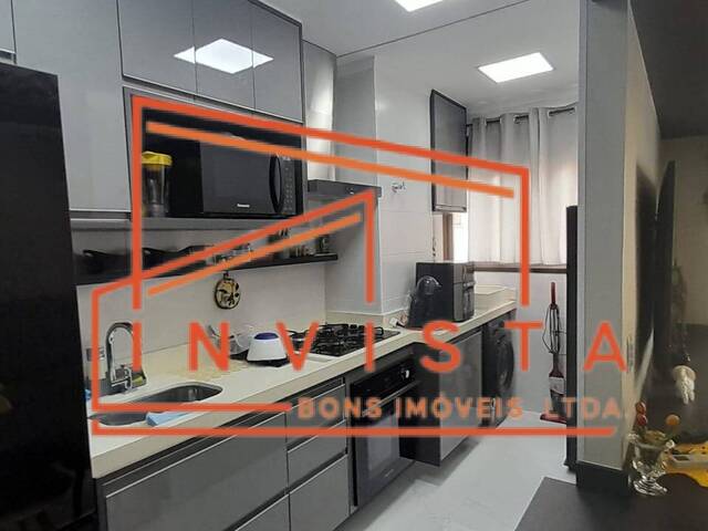 Apartamento para Venda em Caraguatatuba - 2