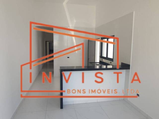 #1062 - Casa para Venda em Caraguatatuba - SP - 2
