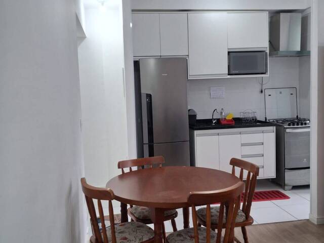 Apartamento para Venda em Caraguatatuba - 5