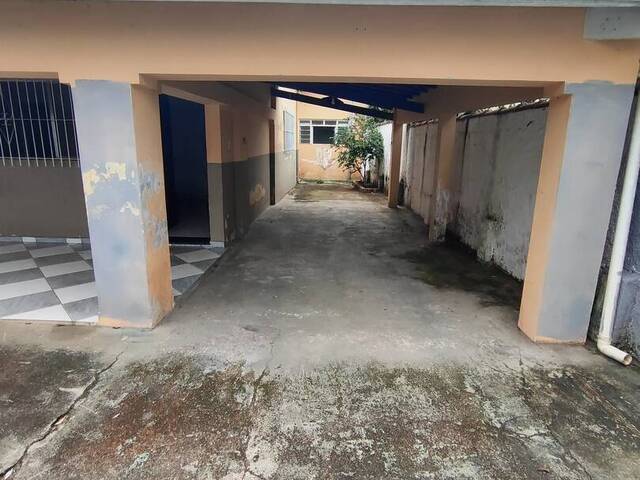 Apartamento para Venda em Caraguatatuba - 4