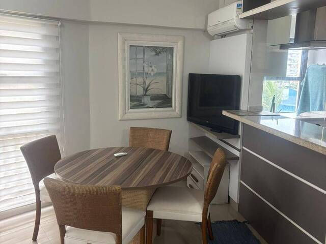 Apartamento para Venda em Caraguatatuba - 3