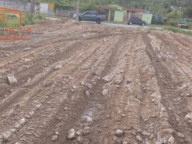 Área para Venda em Caraguatatuba - 4