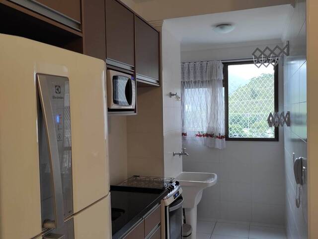 Apartamento para Venda em Caraguatatuba - 2