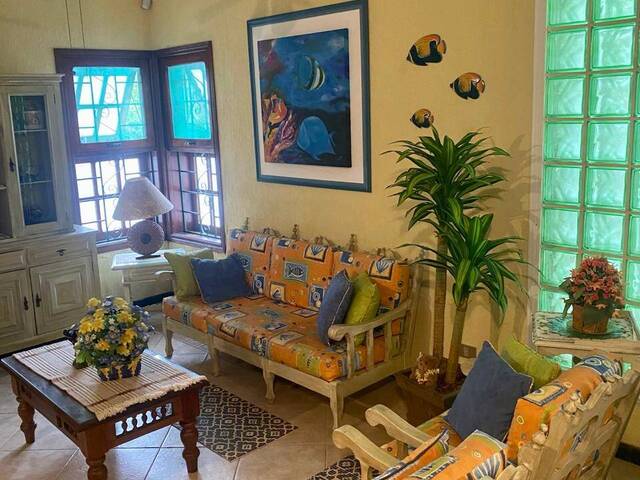 Casa para Venda em Caraguatatuba - 3