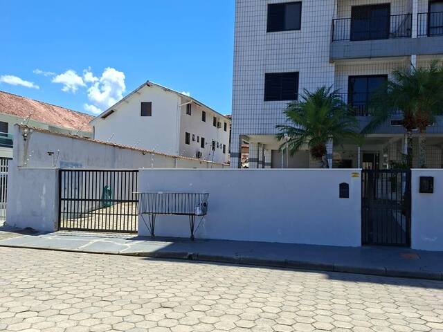 Apartamento para Venda em Caraguatatuba - 3