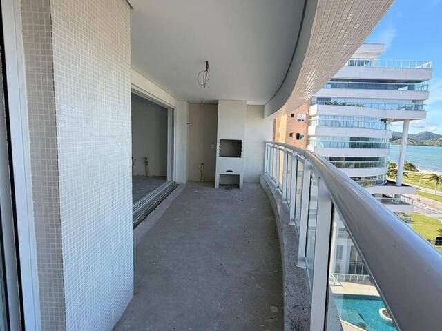 Apartamento para Venda em Caraguatatuba - 4