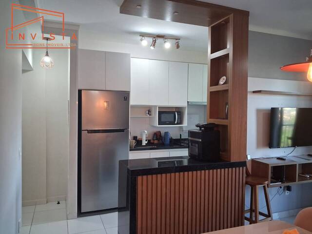 Apartamento para Venda em Caraguatatuba - 2